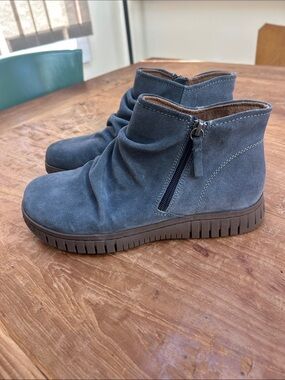 Comfortiva Pillow Top Boots
